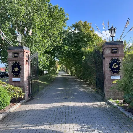 Malte Апартаменты *